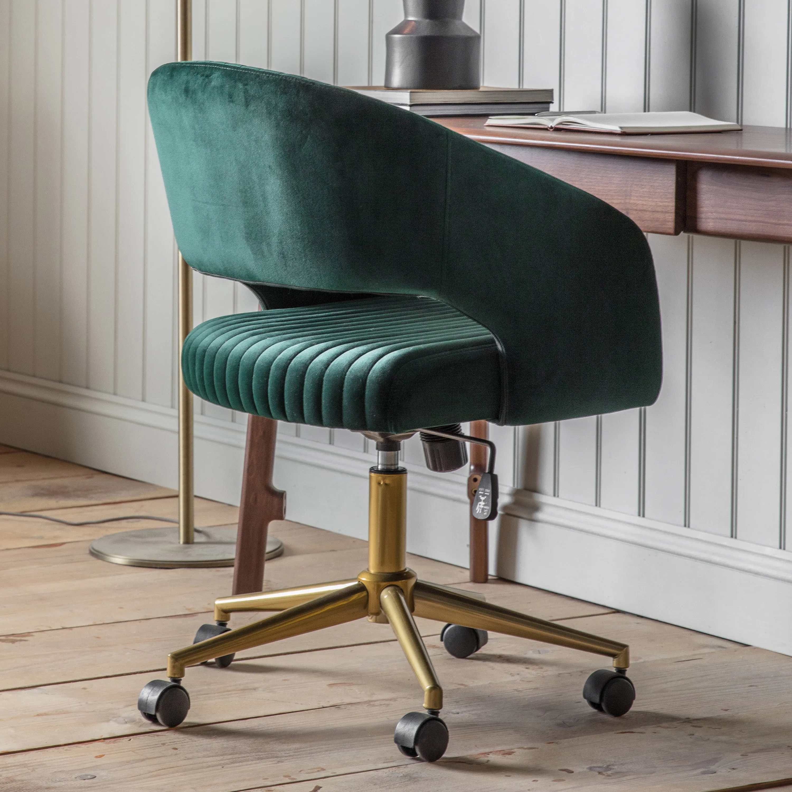 Amos Murray Swivel Chair Green Velvet
