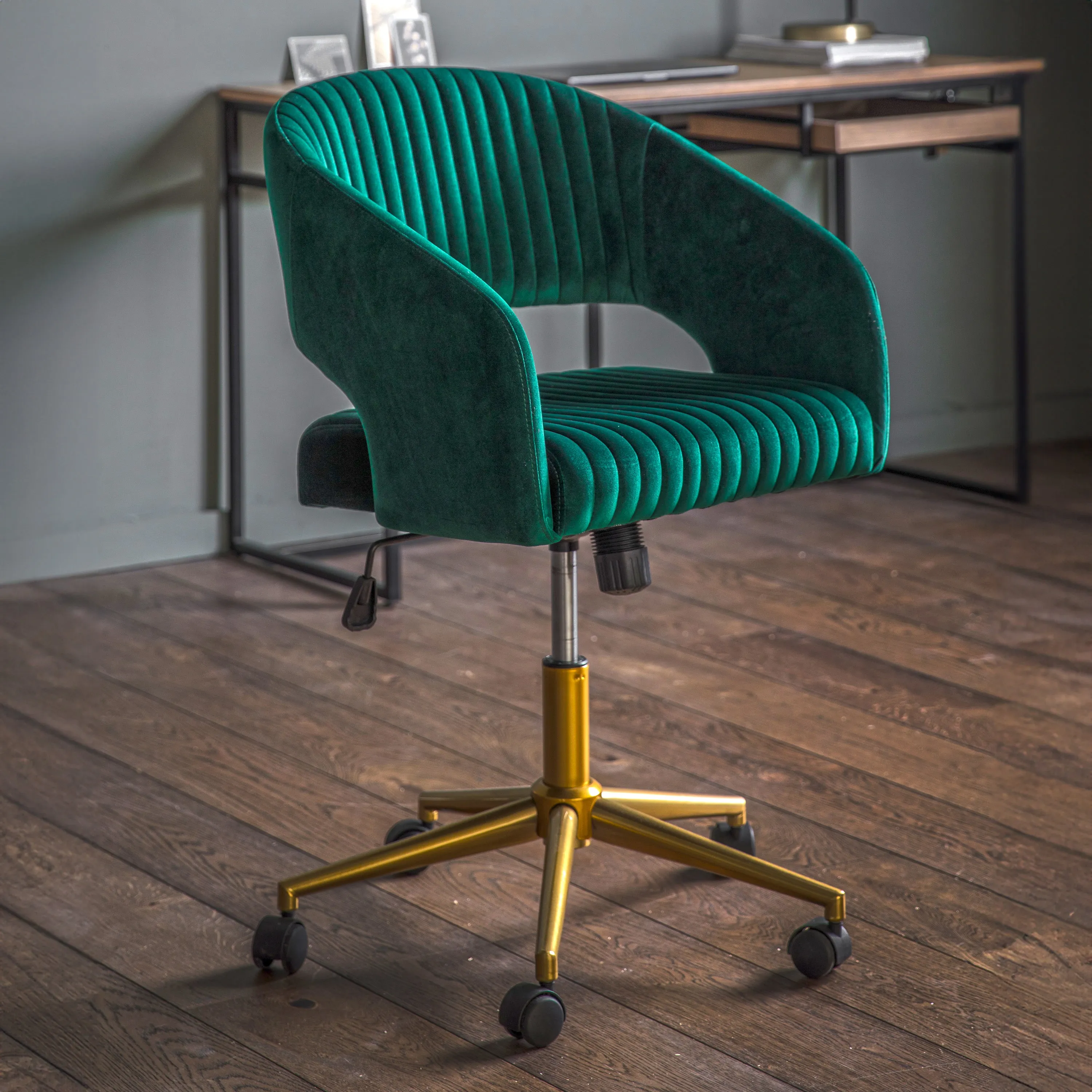 Amos Murray Swivel Chair Green Velvet