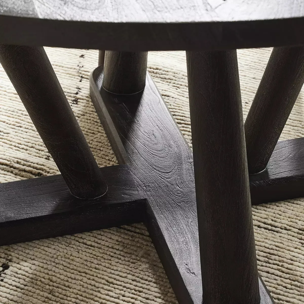 Bailey Dining Table