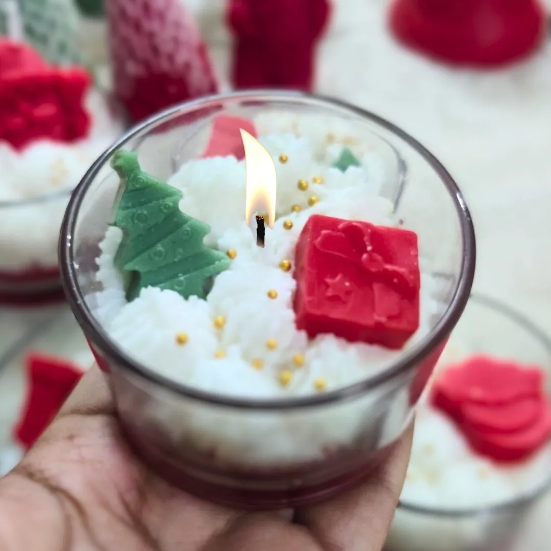 Christmas Charm Soywax Candle- 110g