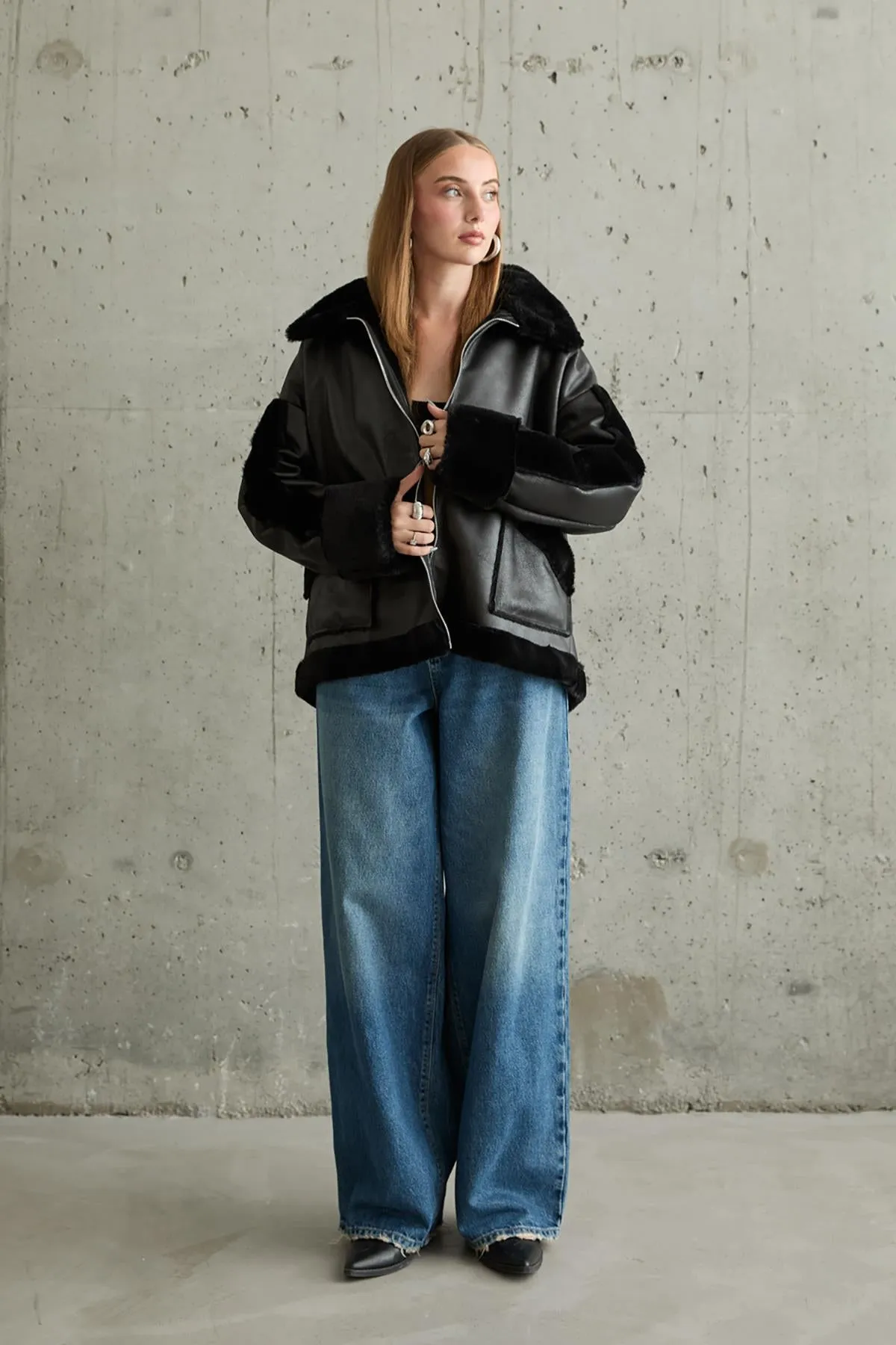 ELS Fur Coat - Black - Shakopee