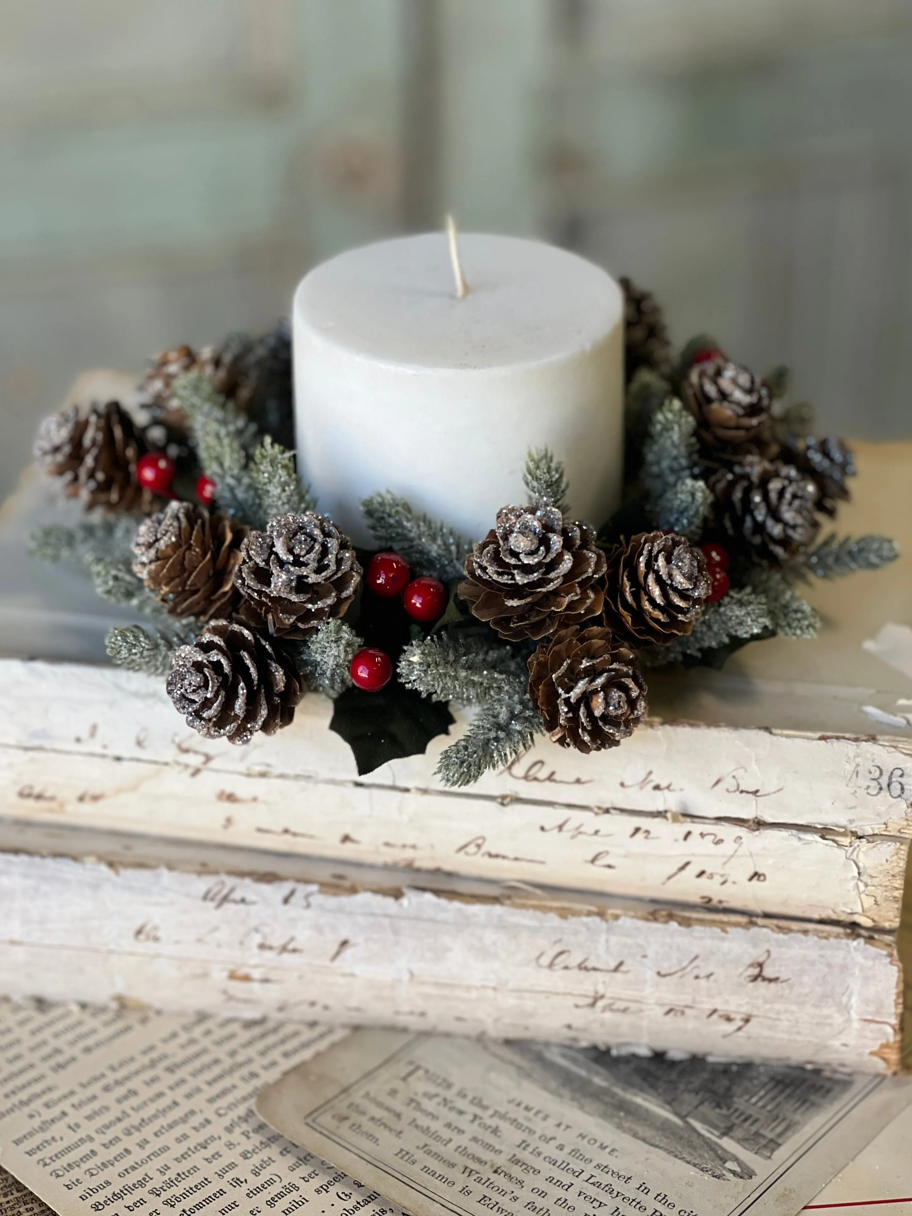 Icy Berries & Cone Candle Ring | 3" (inner)