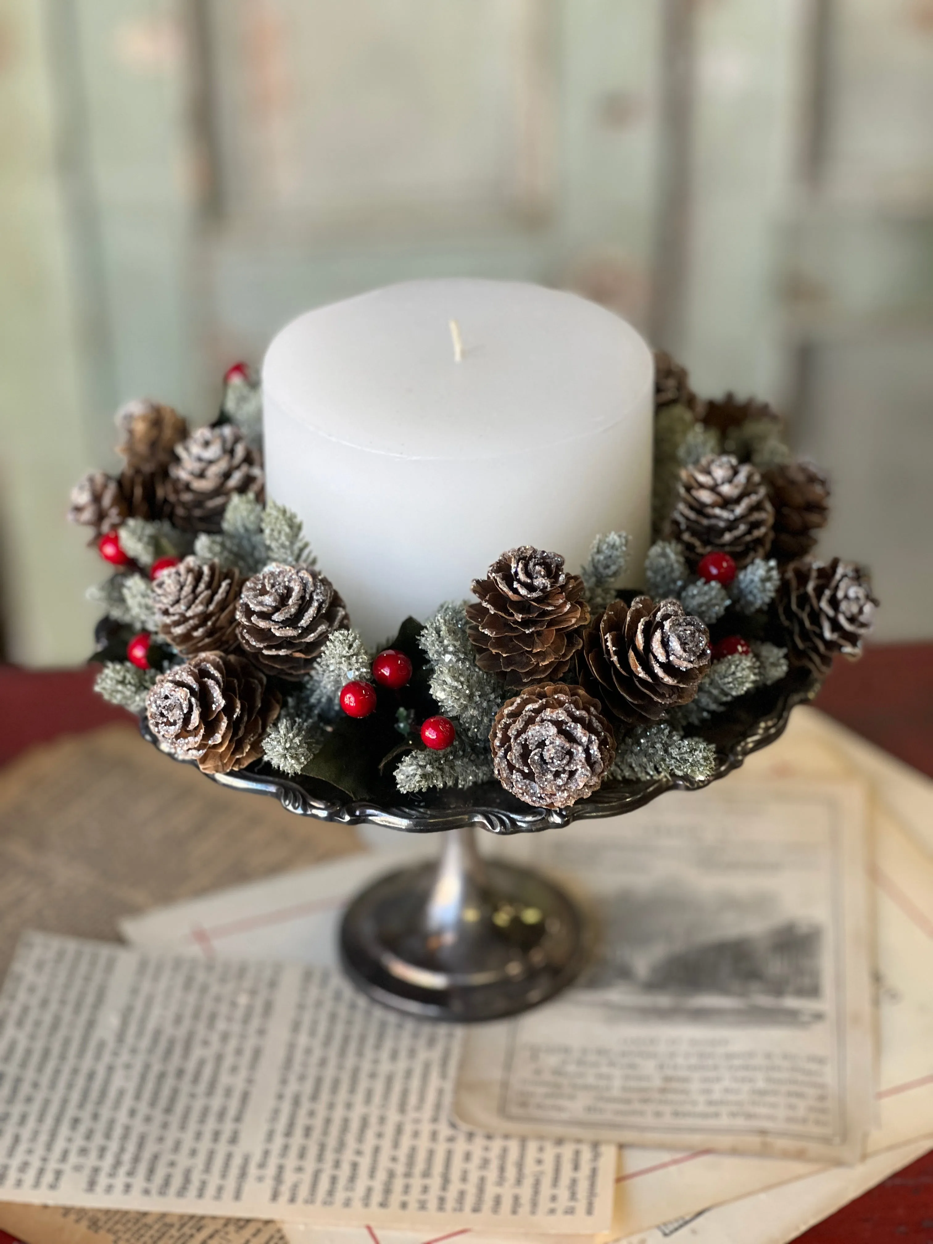 Icy Berries & Cone Candle Ring | 4" (inner) | Limited Stock - Last 120pcs!