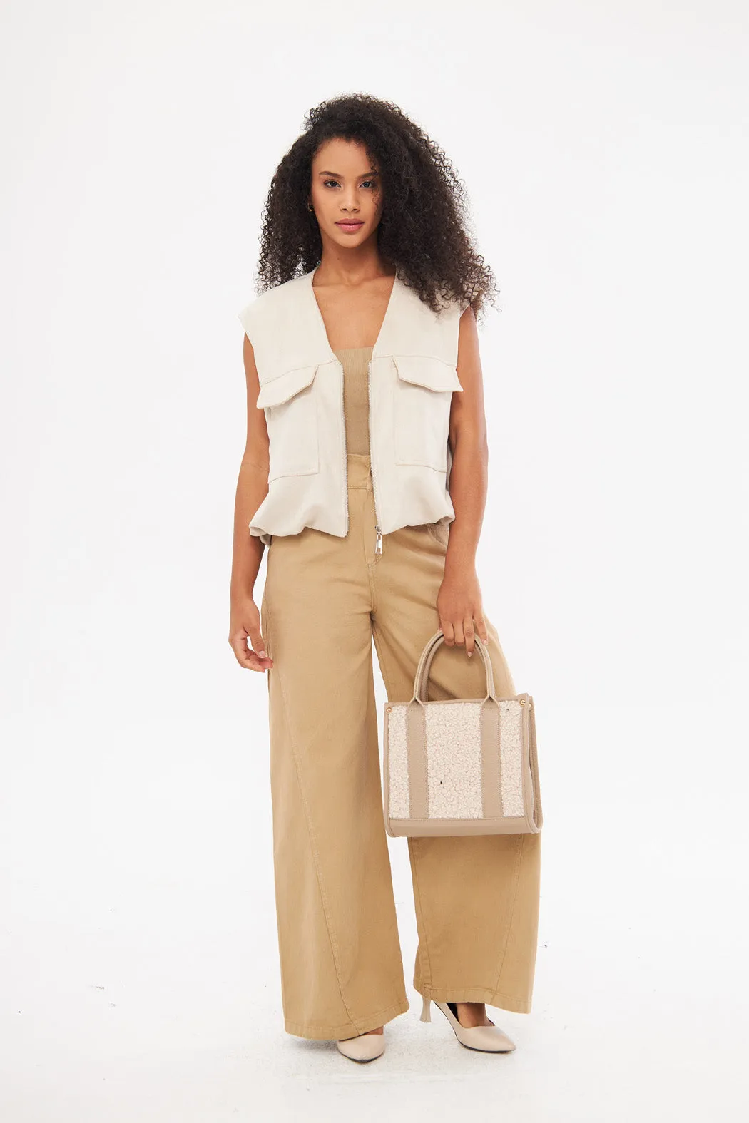 Large Front Pockets Sleeveless Gilet