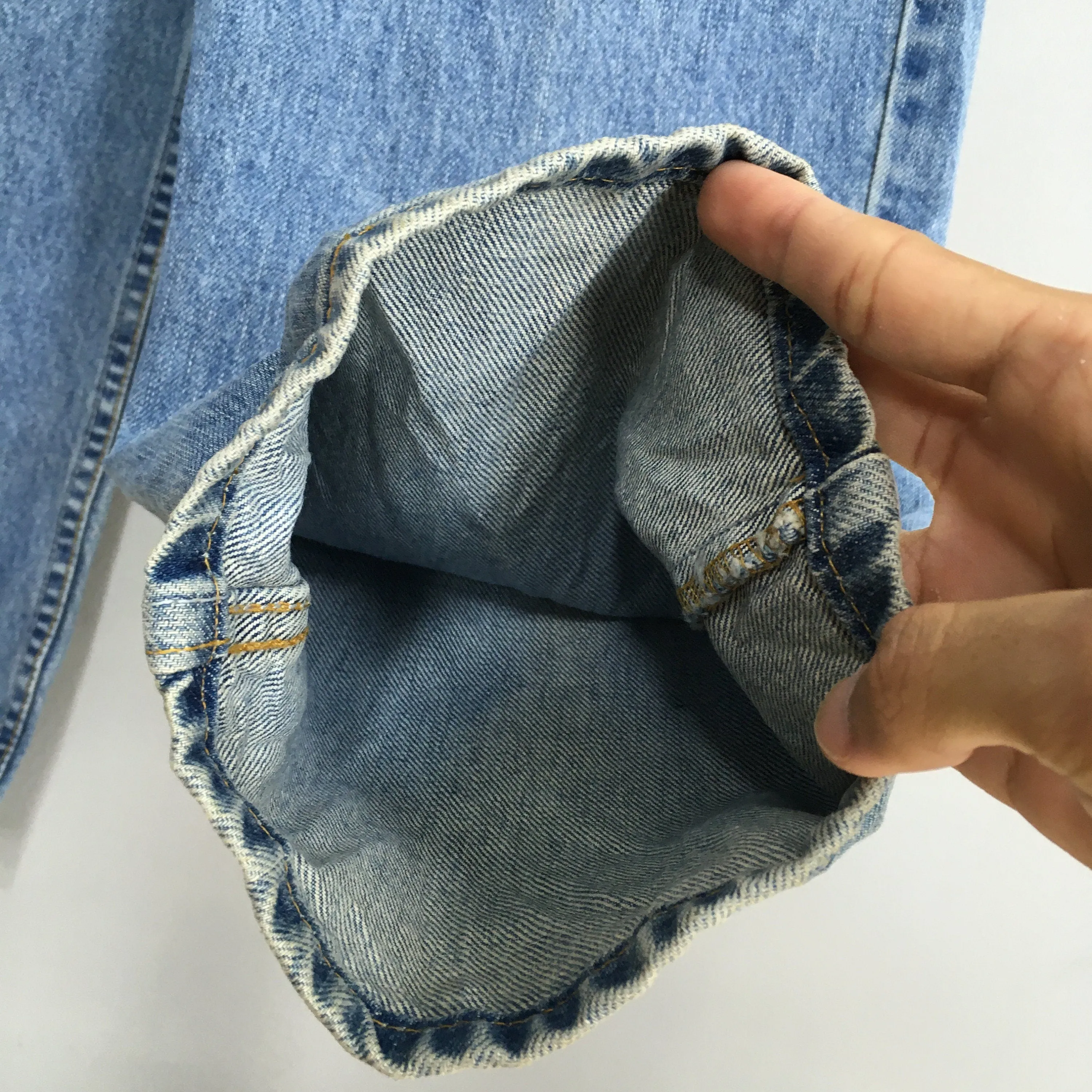 Levi's 550 Relaxed Fit Jeans Faded Dirty Denim Size 38x31