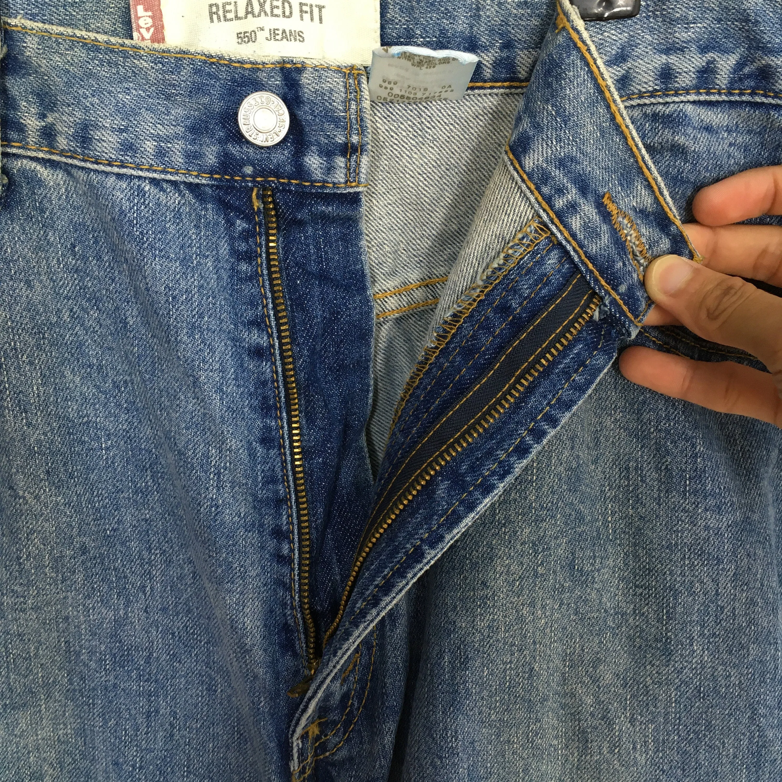 Levi's 550 Relaxed Fit Jeans Faded Dirty Denim Size 38x31
