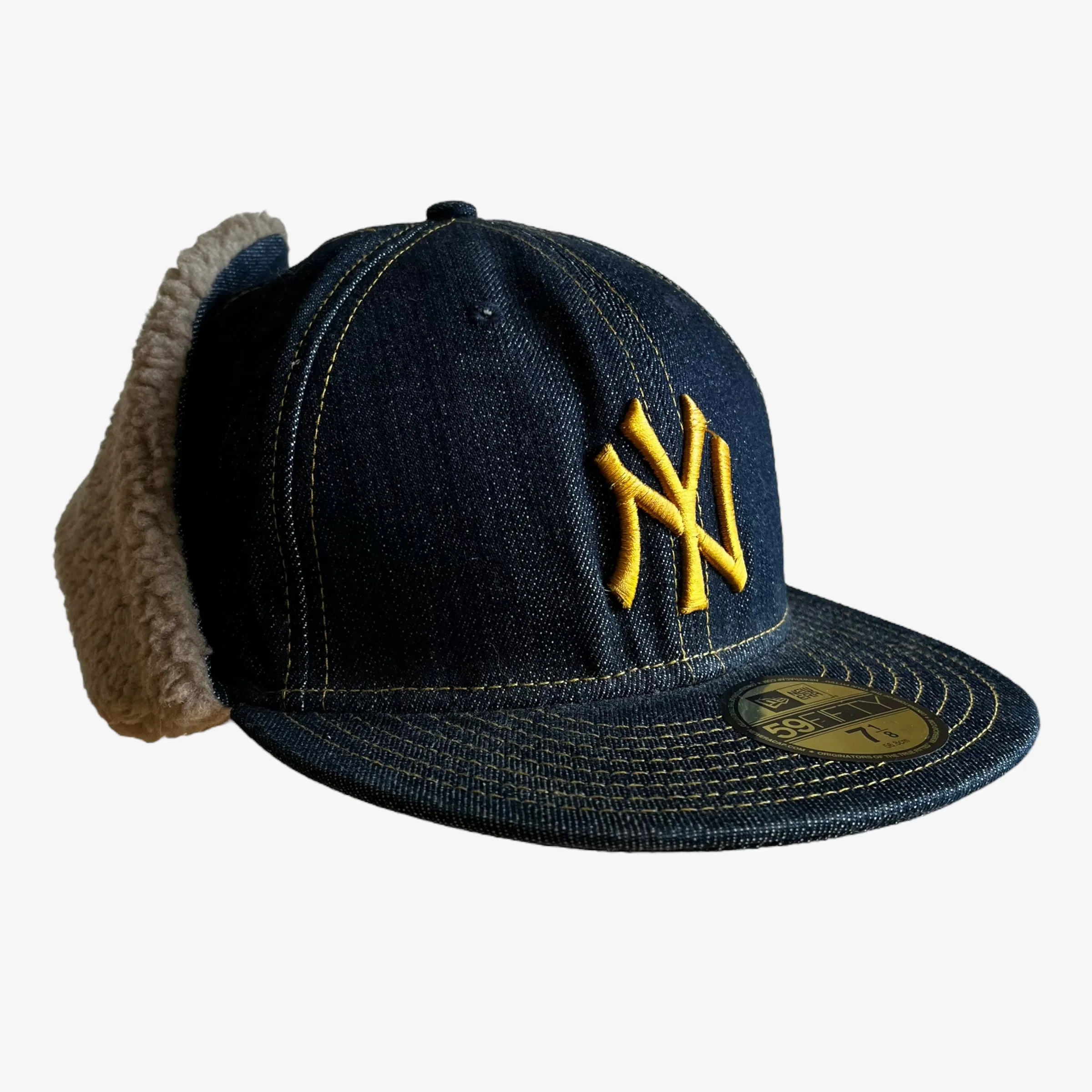 New Era x New York Yankees Denim Cap With Foldable Ear Muffs