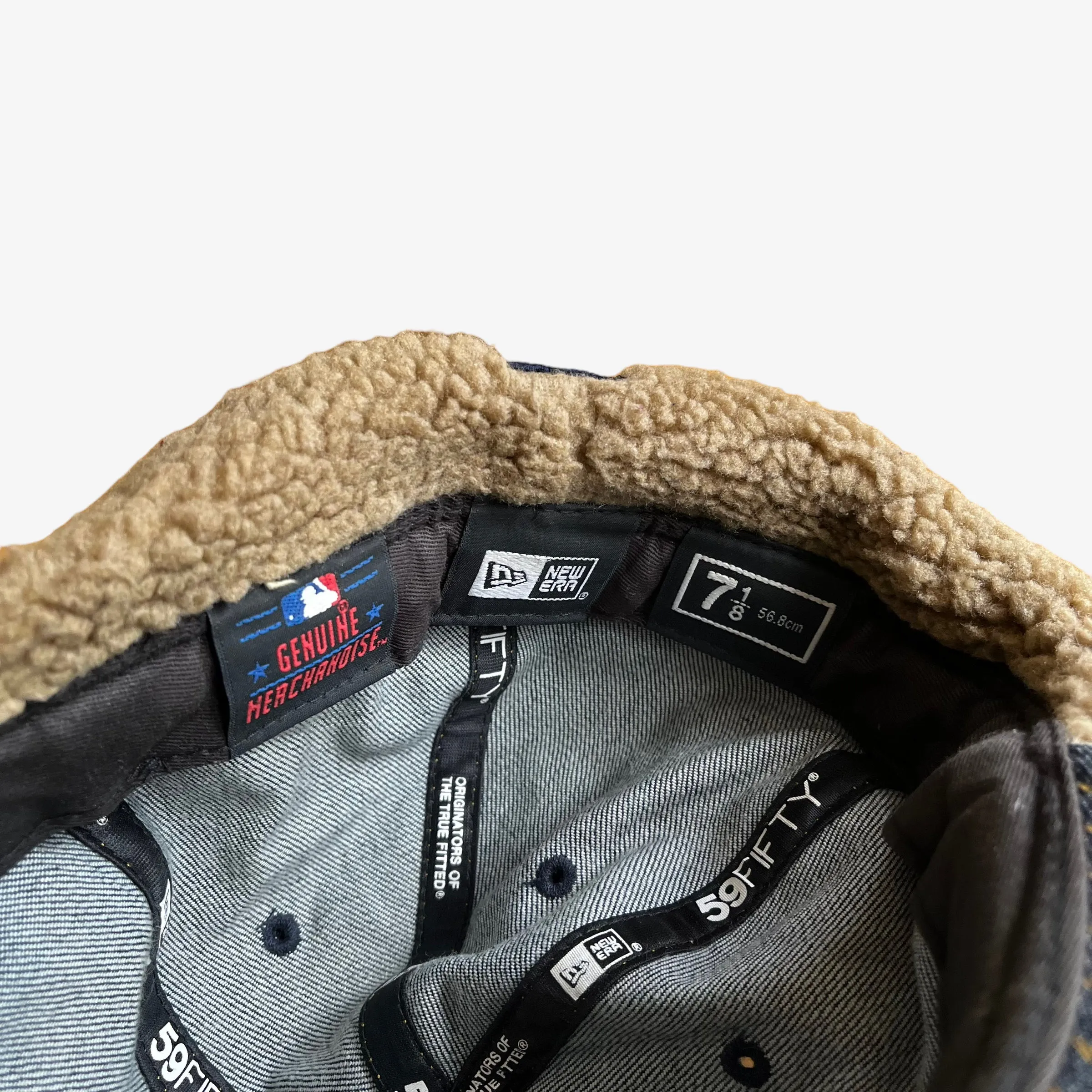 New Era x New York Yankees Denim Cap With Foldable Ear Muffs