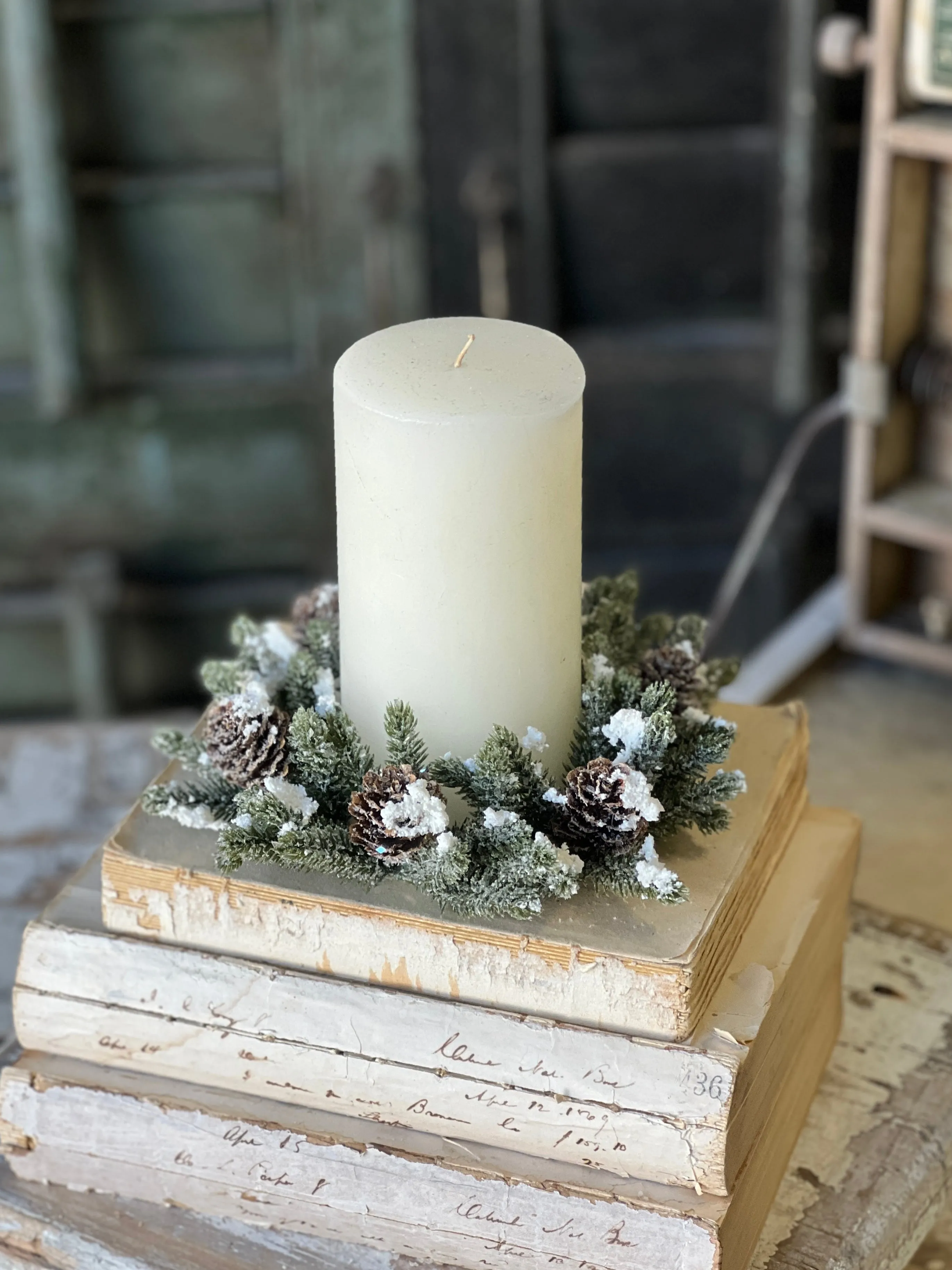 Snowy Mini Cone Candle Ring | 3" (inner)