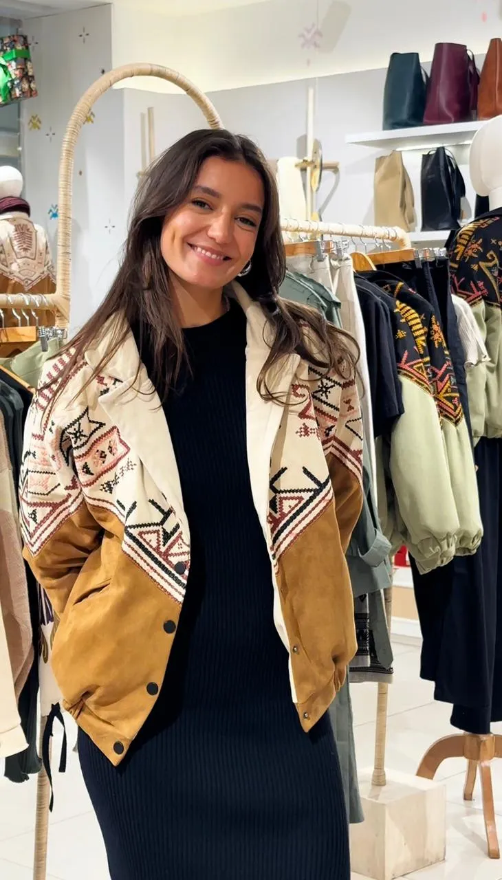 The Timeless Bomber Jacket Cafe