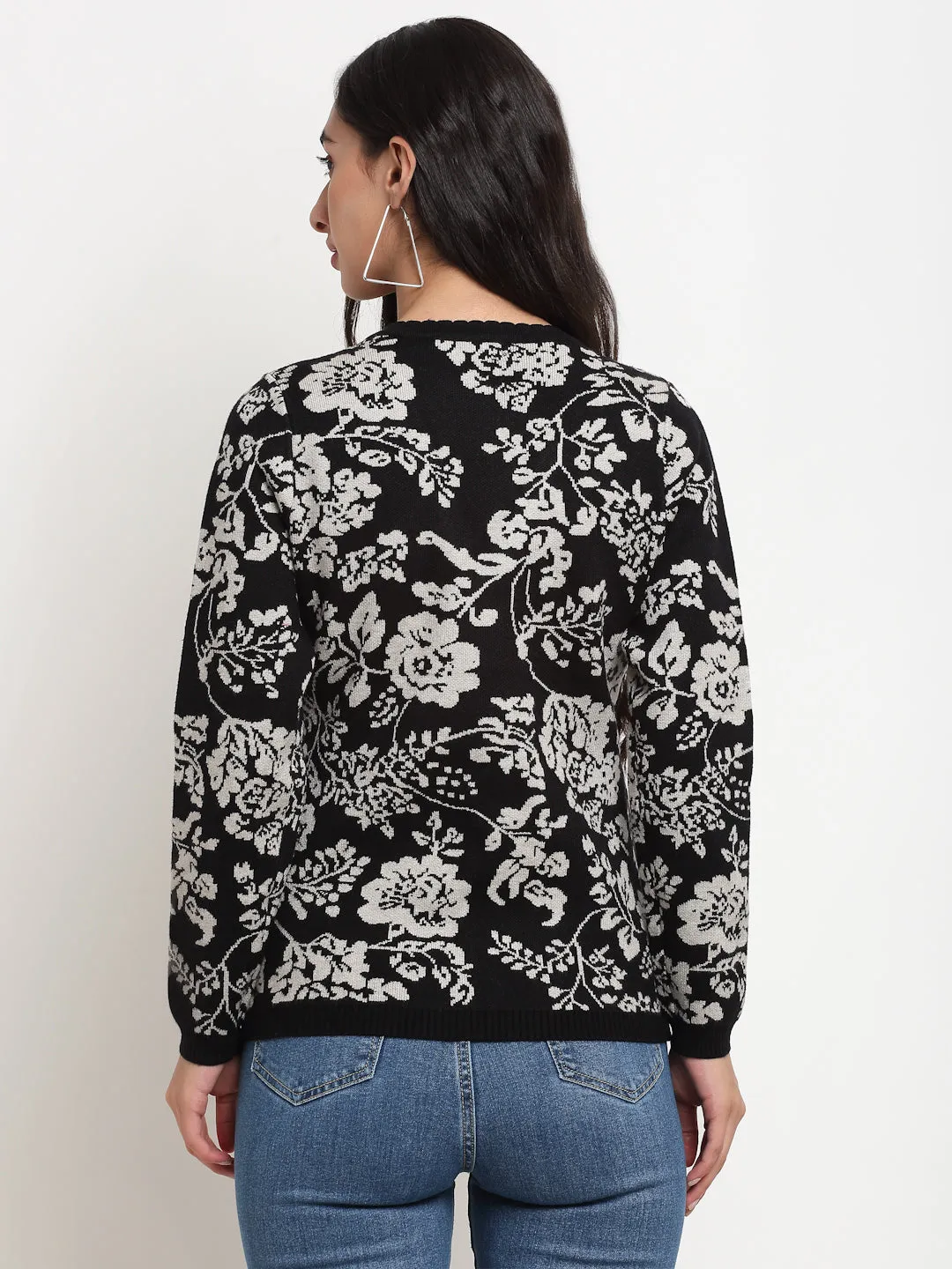Women Black V-Neck Regular Fit Floral Printed Cardigan